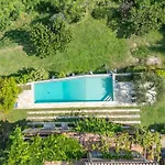 With Pool And Sea View Apartment *