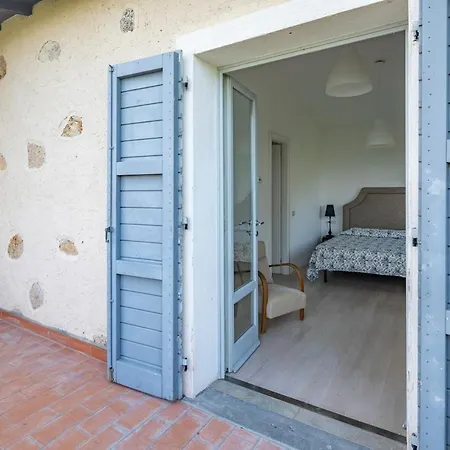 With Pool And Sea View Apartment