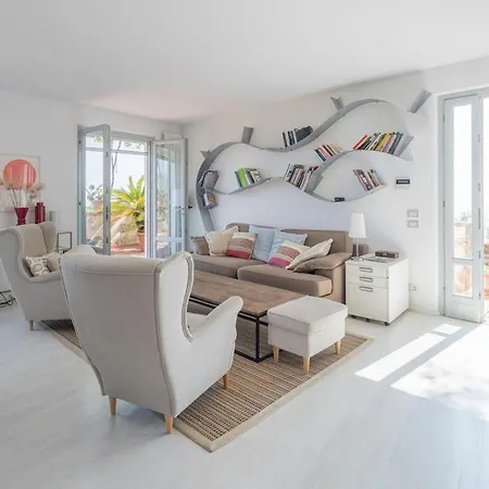 With Pool And Sea View Apartment Vitoio (Pietrasanta)